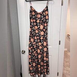 New women forever 21 black floral dress